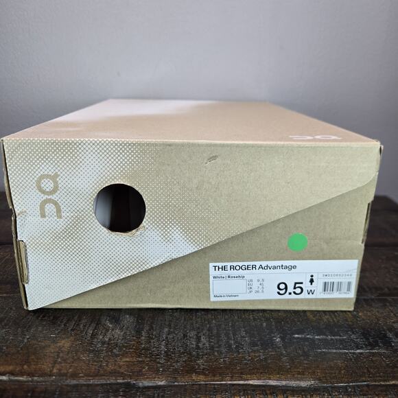 NEW On Cloud The Roger Advantage Womens Size 9.5 Court Tennis Shoes White - Picture 12 of 12